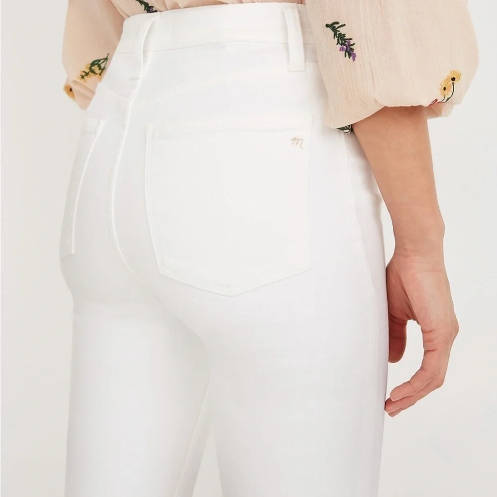 Madewell Cali Demi Boot Jeans in Pure White Denim Raw Hem Edition Size 29